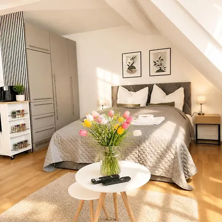 Beluna Living - Apartmenthaus Am Schloss Apartahotel