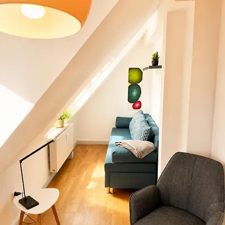 Bella - Business&family Ap 12, 100m Zum Konzerteingang Schloss, Parkplatz, Smarttv, Netflix, Waschmaschine, 24h Checkin, 36qm Ξενοδοχείο με διαμερίσματα